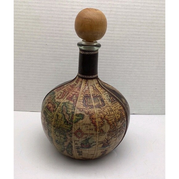 Vintage Fausto Corduri Leather Wrapped Old World Map Decanter - Picture 1 of 10